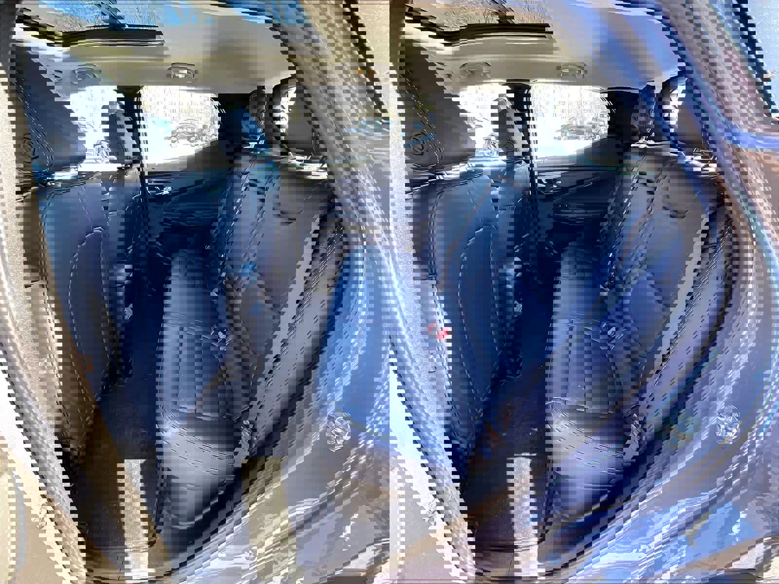 Used 2023 Chevrolet Bolt EUV Premier w/ Sun & Sound Package image 15