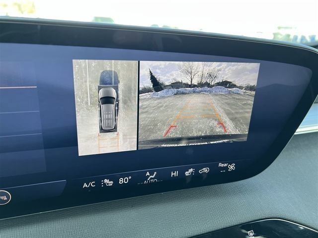 Used 2025 Buick Enclave Preferred AWD/4WD image 46