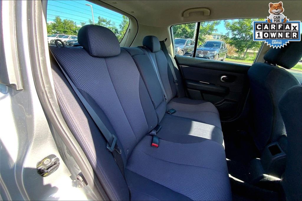 Used 2009 Nissan Versa SV image 25