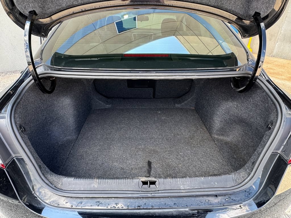 Used 2015 Chrysler 200 Limited FWD image 31
