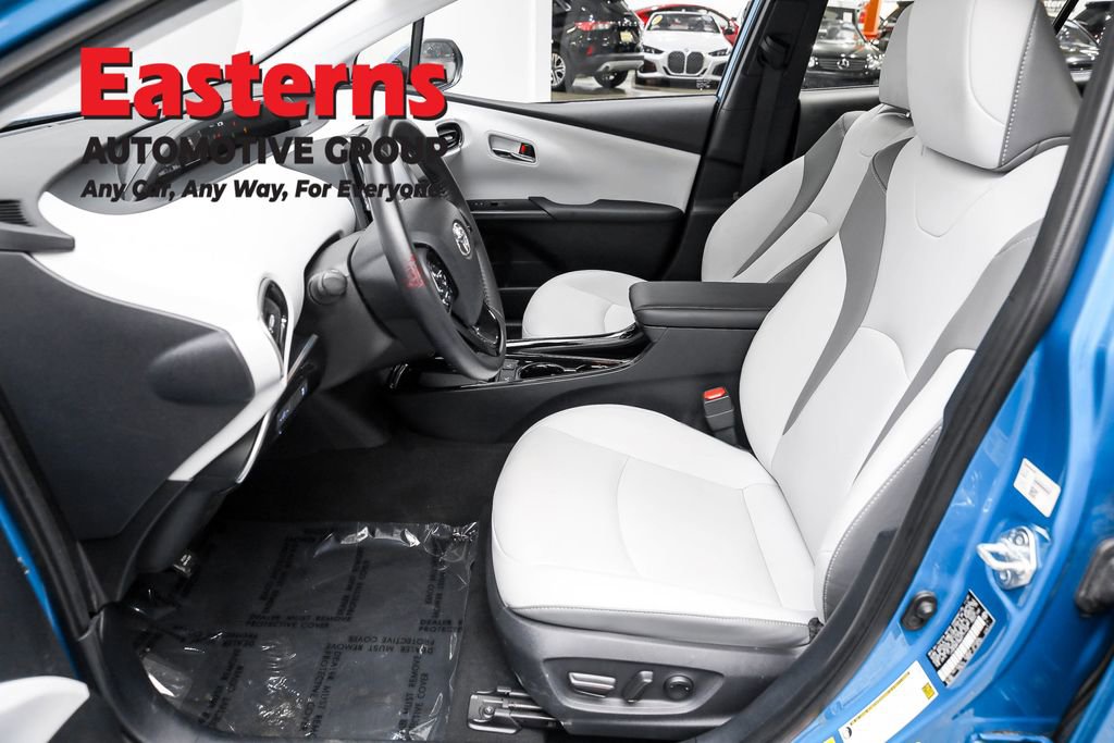 Used 2021 Toyota Prius Prime XLE w/ Carpet Mat Package (TMS) image 14