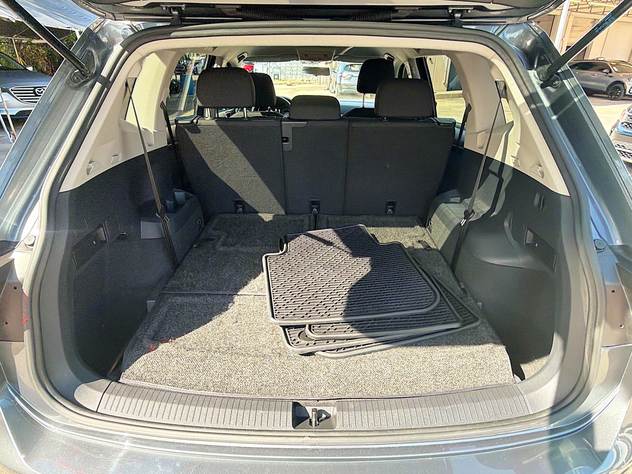 Used 2021 Volkswagen Tiguan S image 26