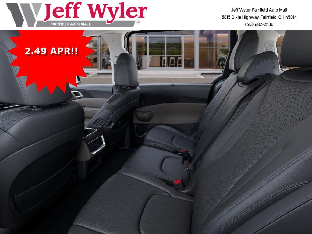 New 2026 Kia Carnival EX image 19