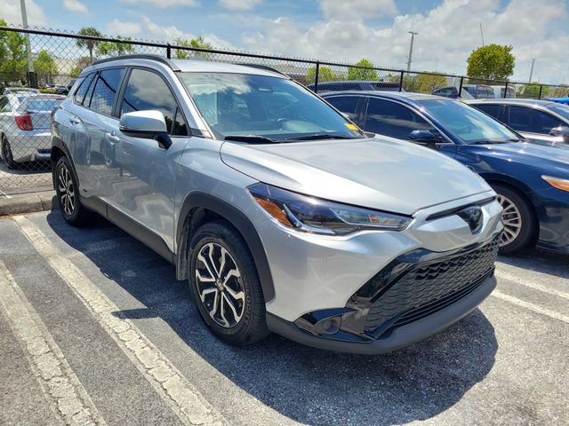 Used 2024 Toyota Corolla Cross AWD Hybrid image 2