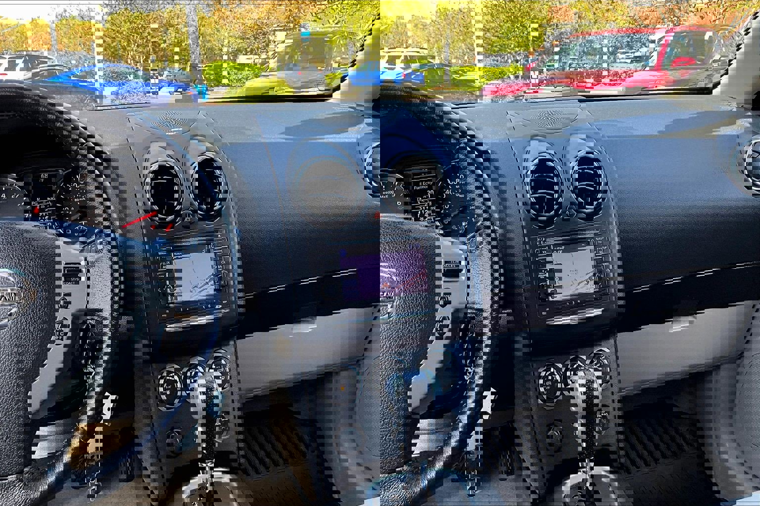 Used 2013 Nissan Rogue SL image 6