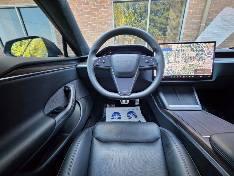 Used 2024 Tesla Model S AWD/4WD image 4