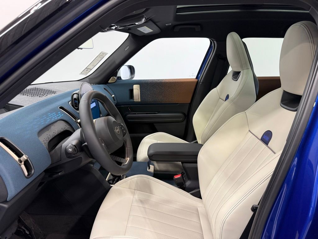 Certified 2025 MINI Cooper Countryman S image 12