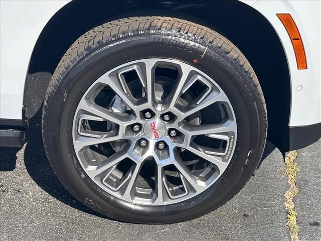 New 2026 GMC Yukon XL Denali w/ Denali Reserve Package AWD/4WD image 14