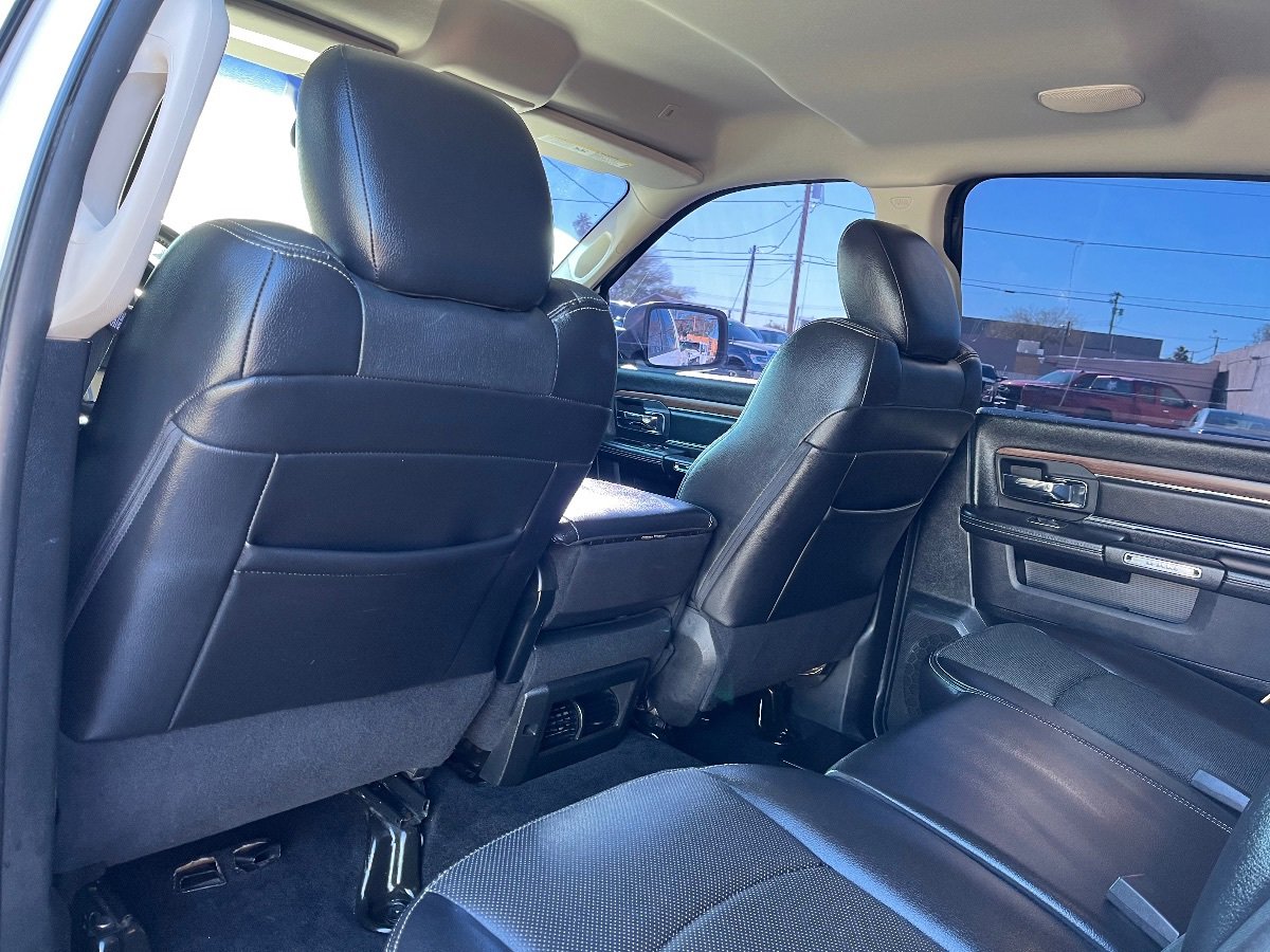 Used 2017 RAM 1500 Laramie RWD image 27