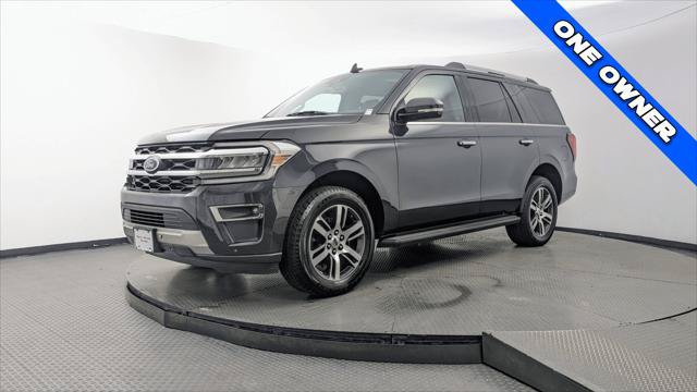 Used 2024 Ford Expedition Limited RWD image 2