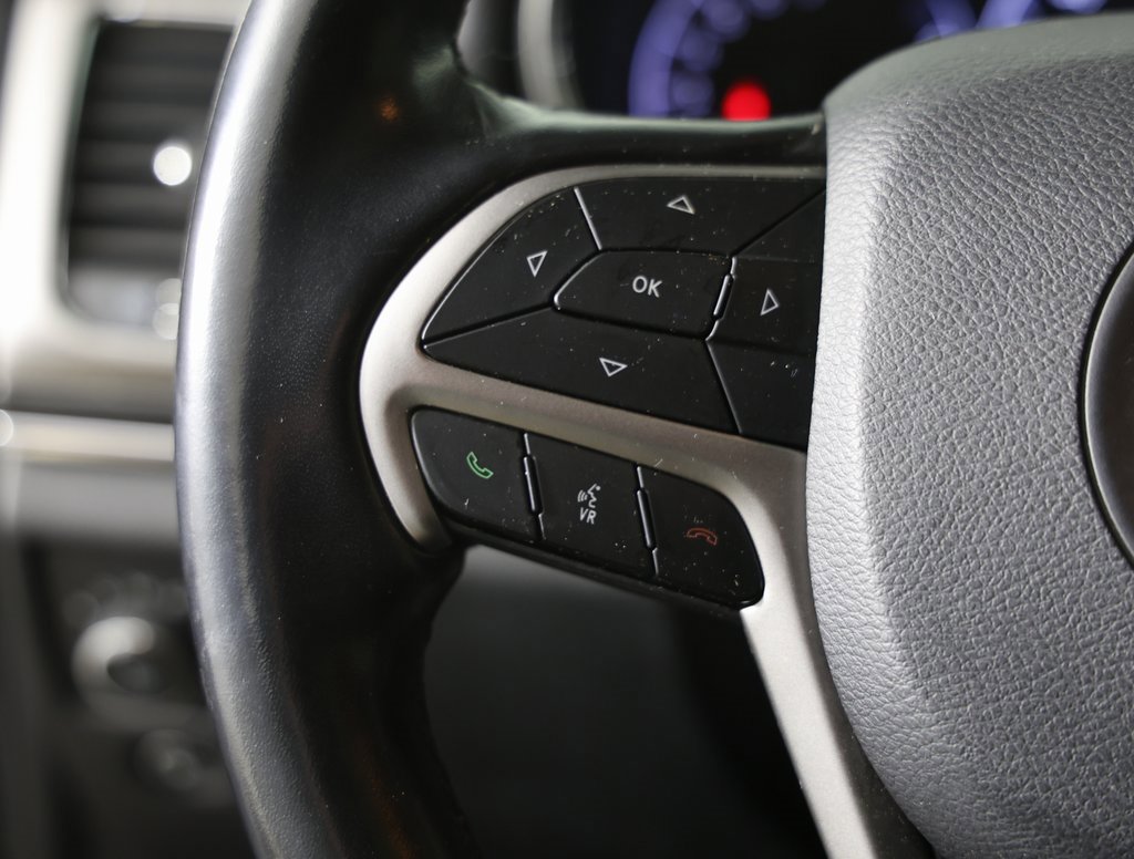 Used 2020 Jeep Grand Cherokee Limited w/ Luxury Group II image 15