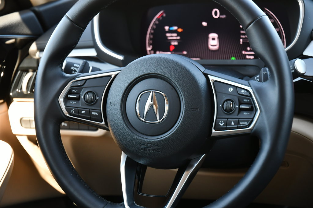 Certified 2026 Acura MDX w/ Technology Package AWD/4WD image 33