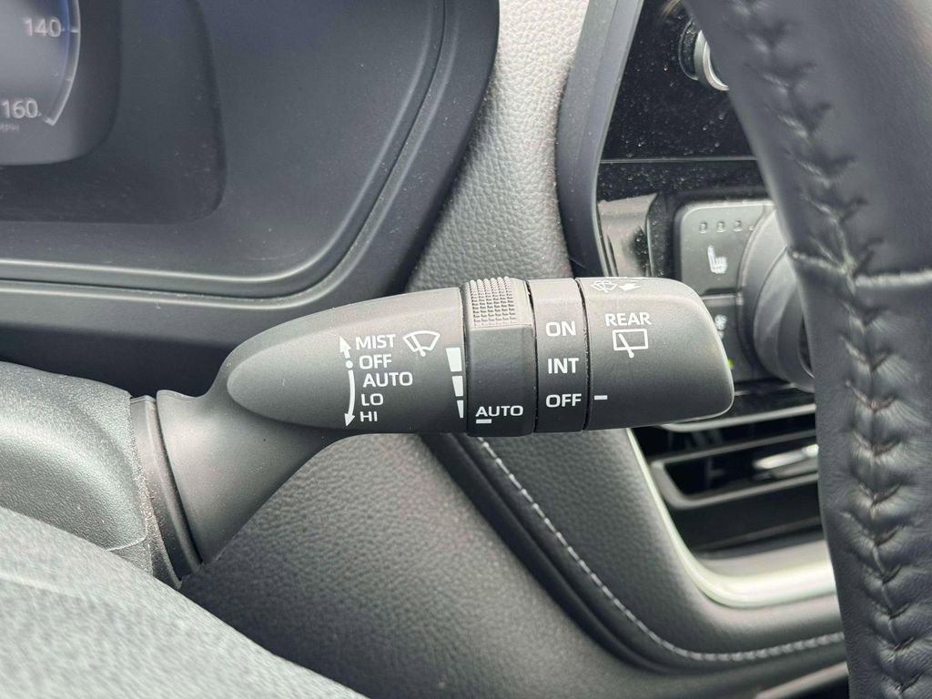 Used 2024 Toyota Grand Highlander AWD Hybrid image 28