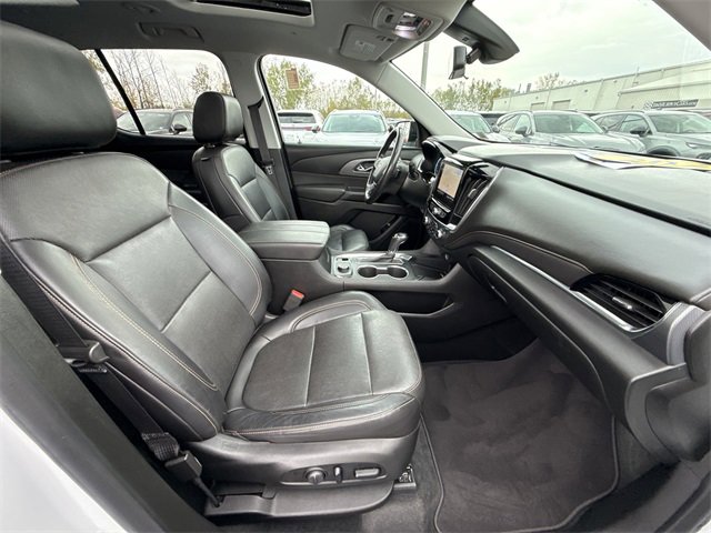 Certified 2020 Chevrolet Traverse Premier w/ Redline Edition image 29