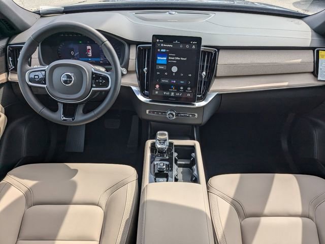 New 2026 Volvo XC90 B6 Plus w/ Protection Package Premier image 16