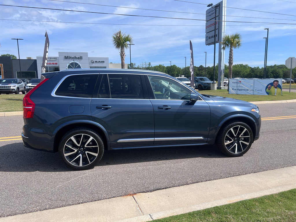 Used 2023 Volvo XC90 B6 Plus w/ Protection Package Premier AWD/4WD image 4