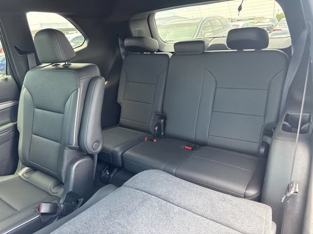 Used 2025 Buick Enclave Preferred FWD image 21