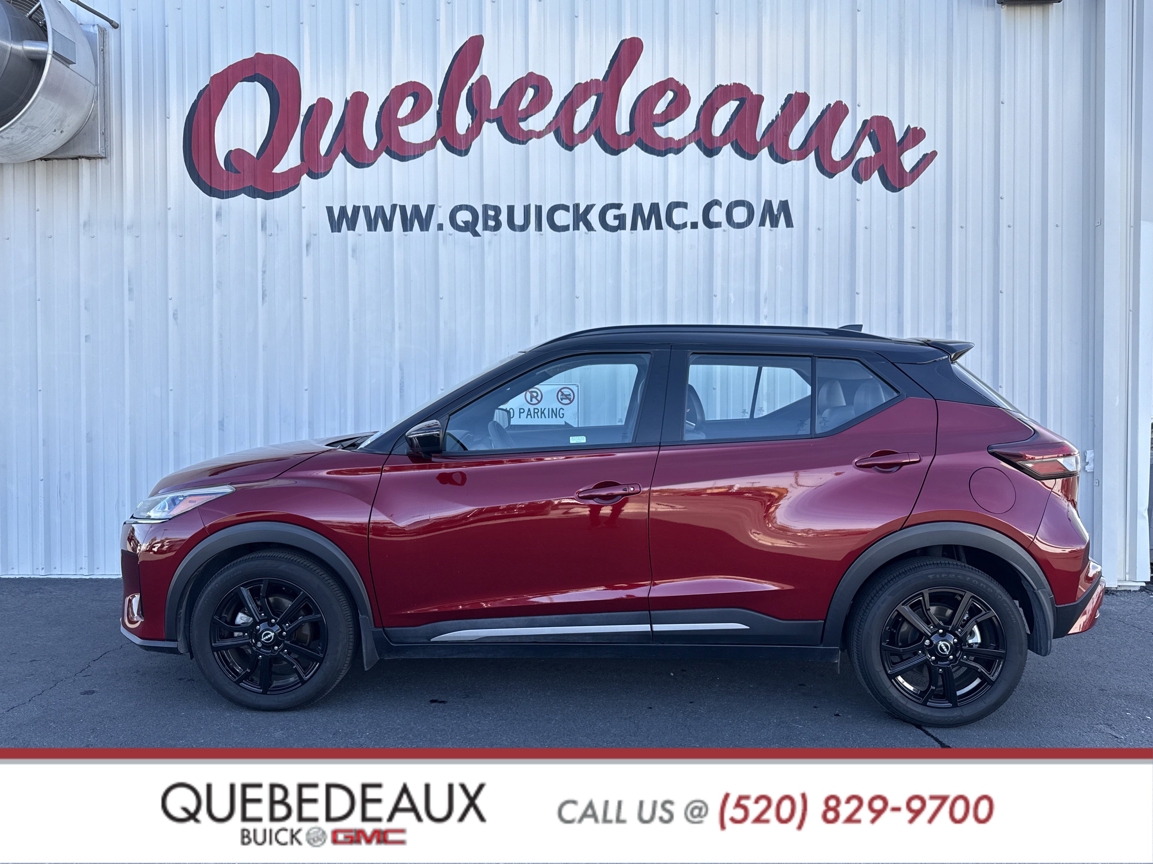 Used 2023 Nissan Kicks SR w/ SR Premium Package image 1