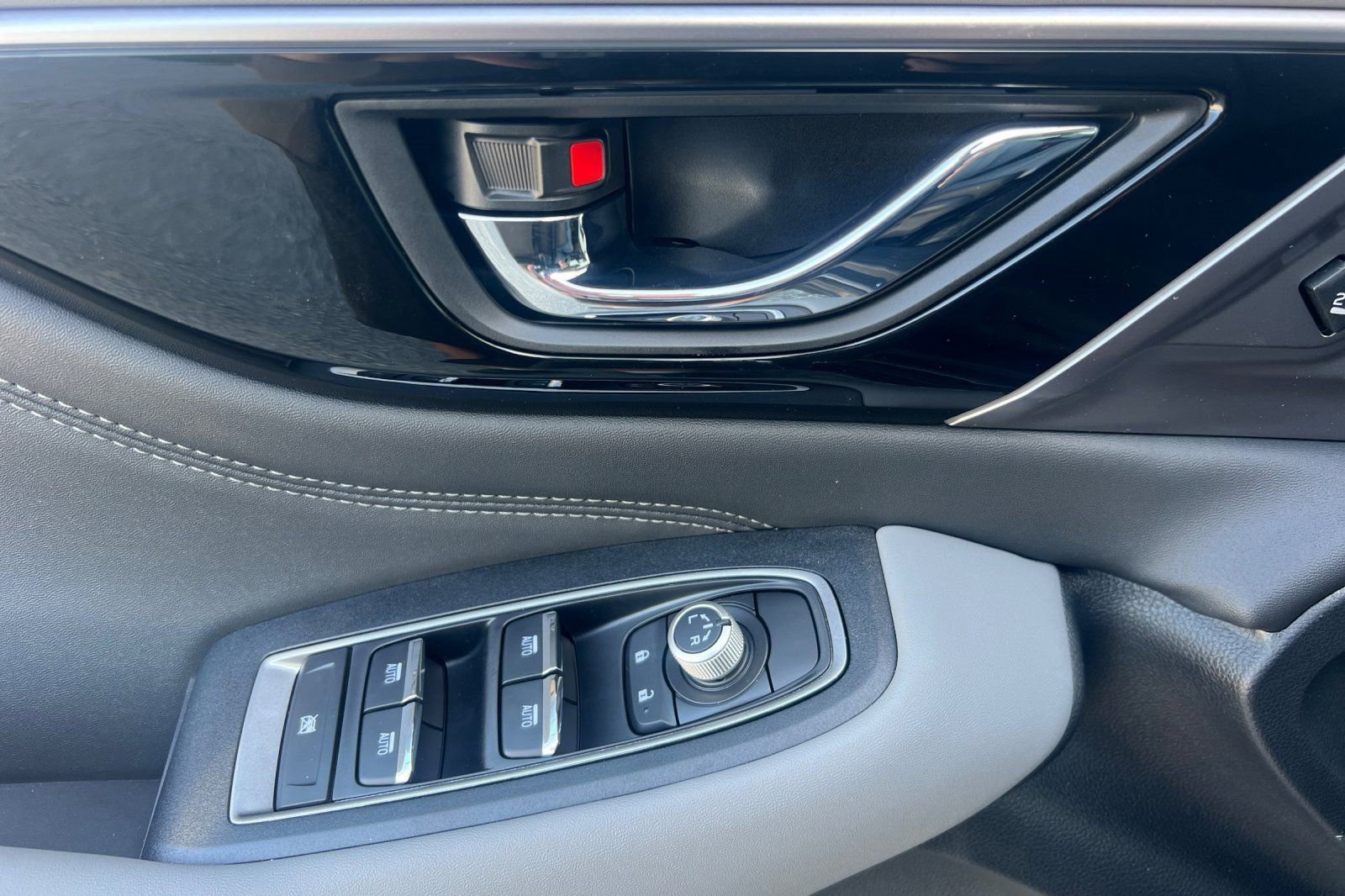 New 2025 Subaru Outback Limited image 11