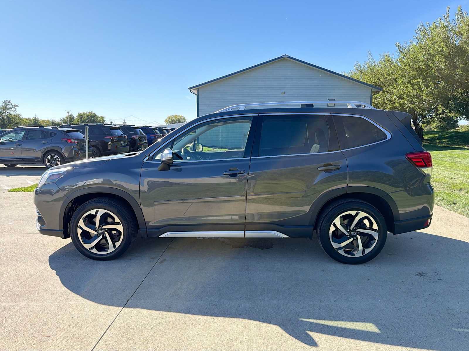 Certified 2023 Subaru Forester Touring AWD/4WD image 3