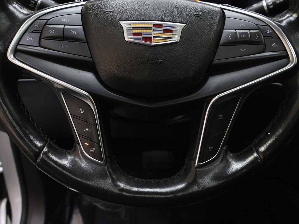 Used 2019 Cadillac XT5 Premium Luxury image 19