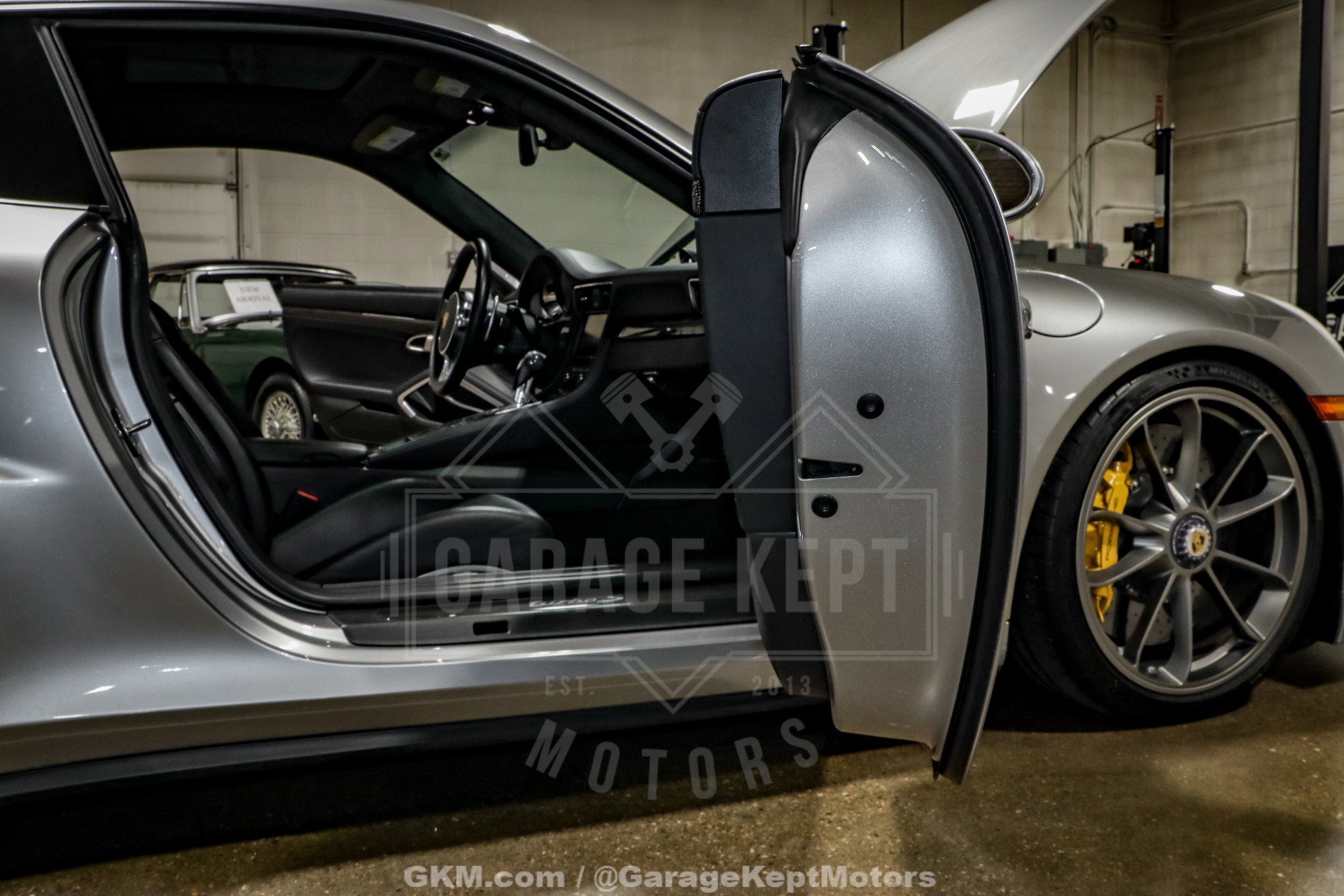 Used 2014 Porsche 911 Turbo S image 90