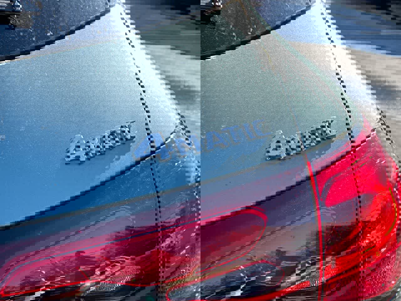 Used 2025 Mercedes-Benz GLC 300 4MATIC image 18