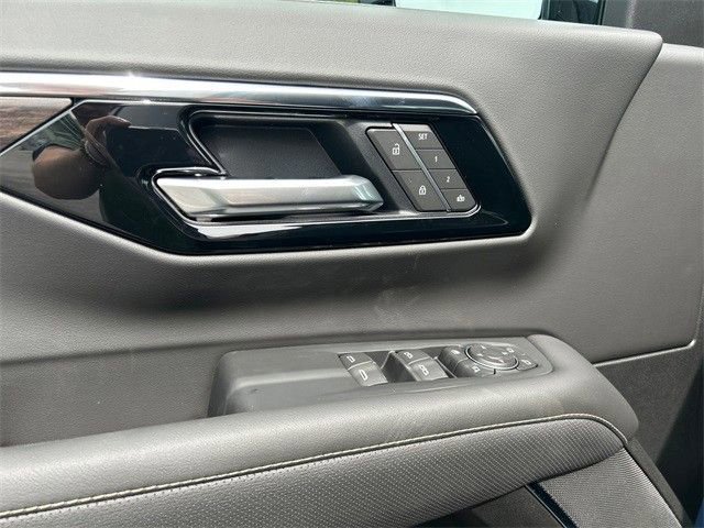New 2025 Chevrolet Tahoe Premier AWD/4WD image 20