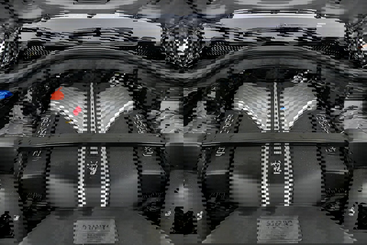 Used 2025 Rolls-Royce Cullinan image 17