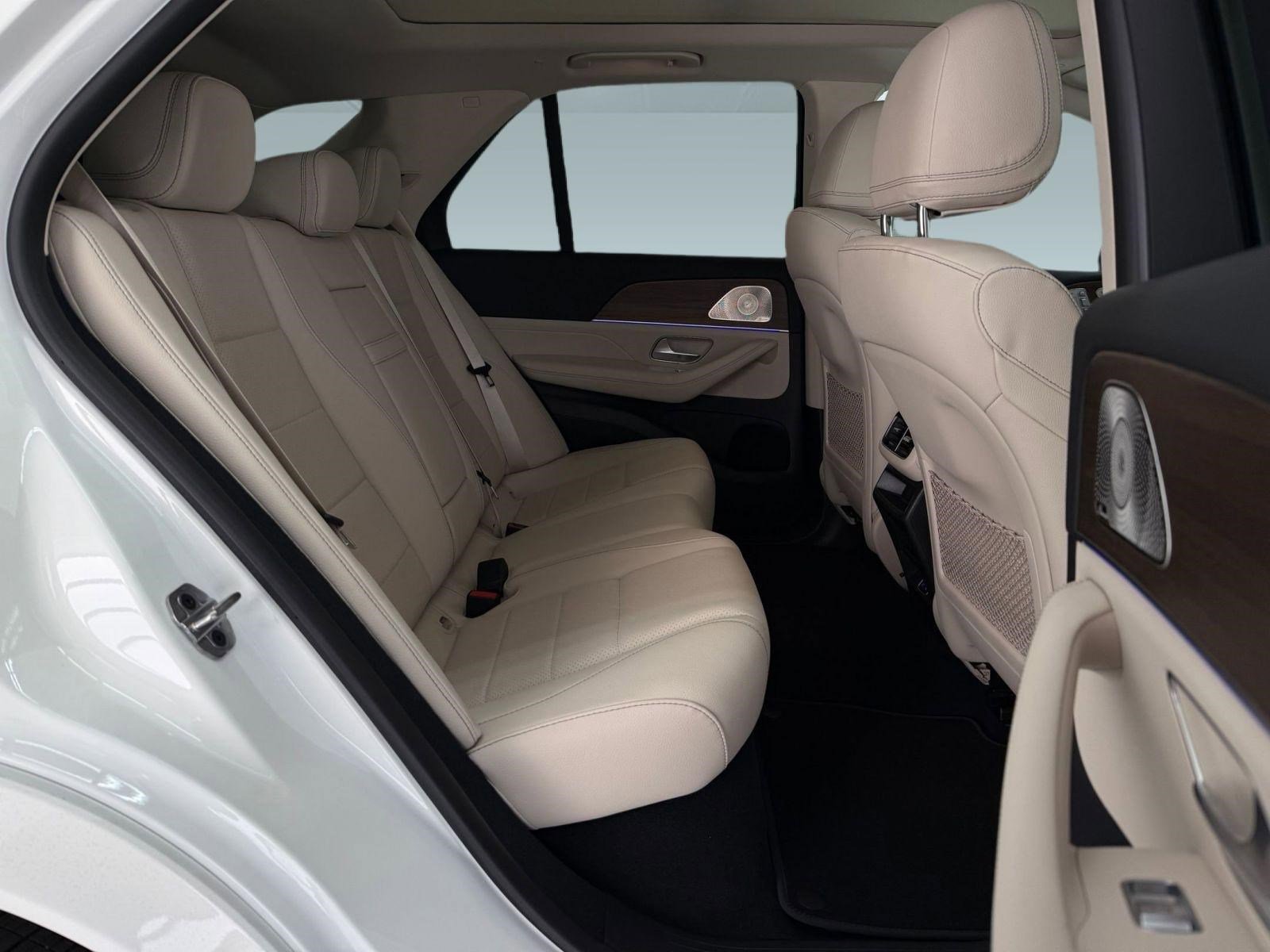 New 2026 Mercedes-Benz GLE 450e 4MATIC image 23