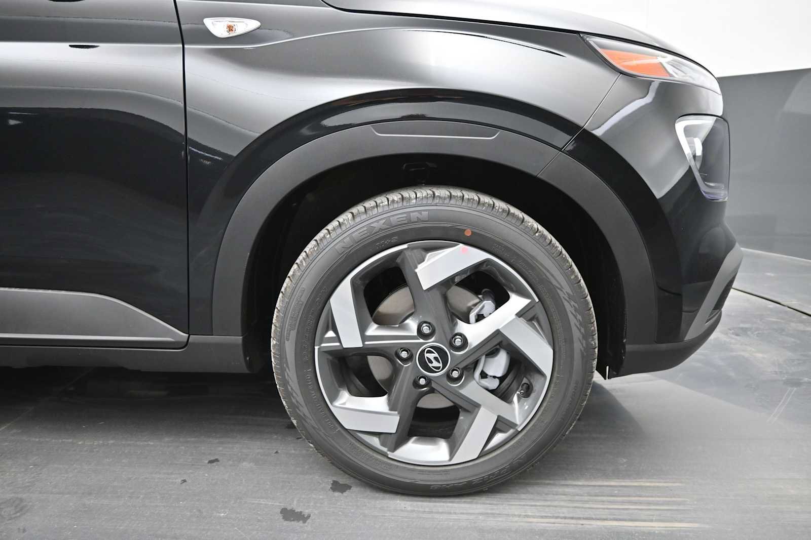 New 2026 Hyundai Venue SEL FWD image 10