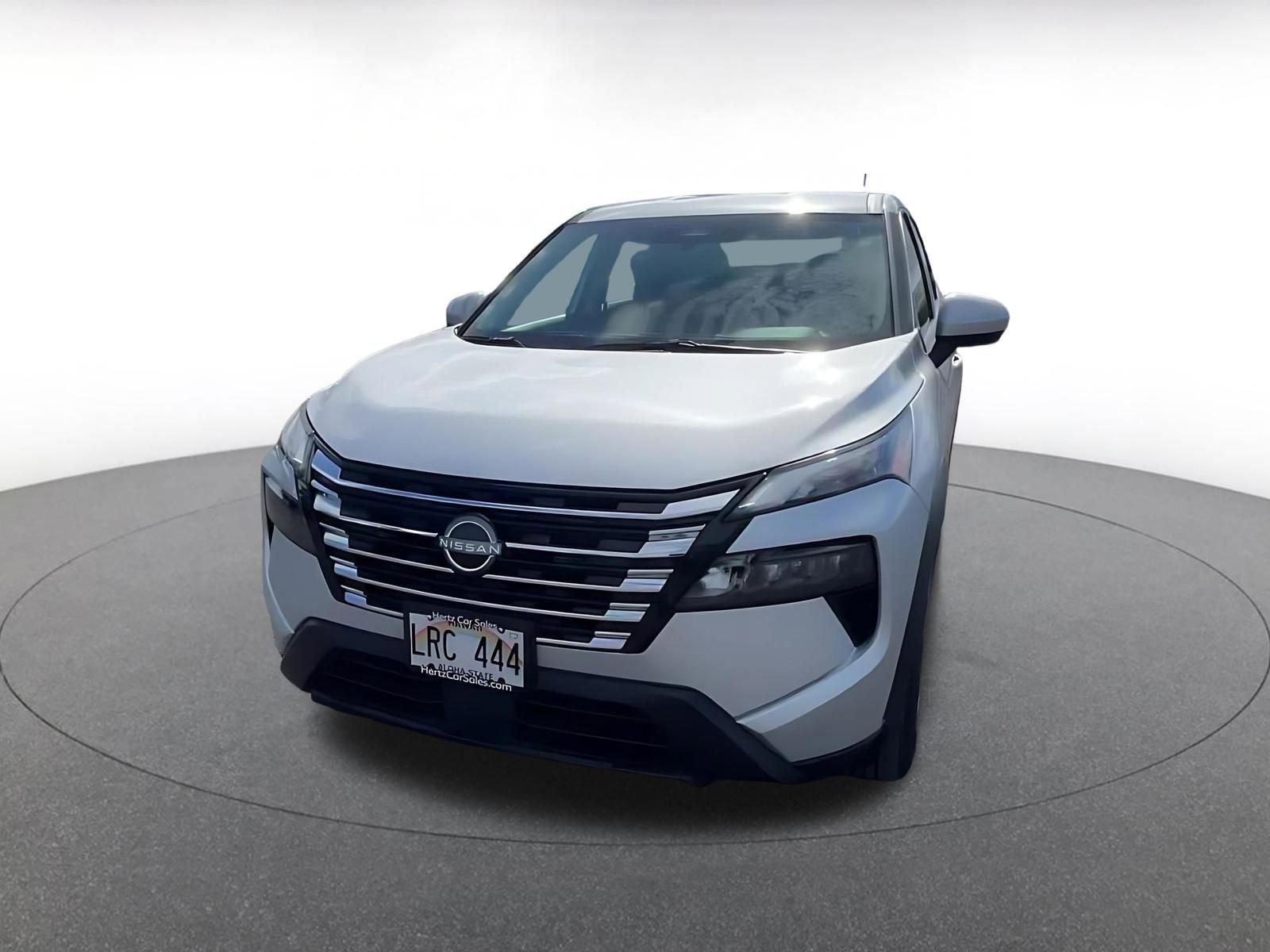 Used 2025 Nissan Rogue SV image 7