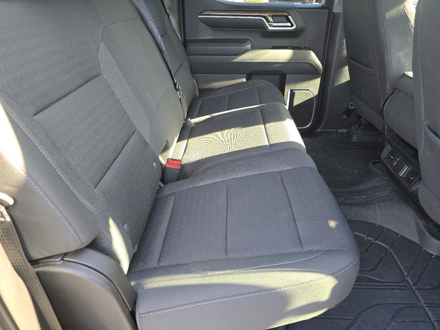 Certified 2022 Chevrolet Silverado 1500 LT image 25