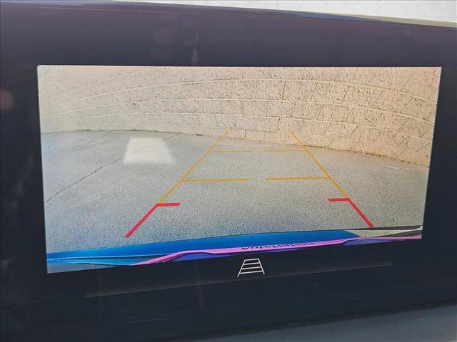 Used 2024 Buick Encore GX Sport Touring image 13