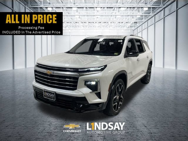 Used 2025 Chevrolet Traverse High Country AWD/4WD image 1