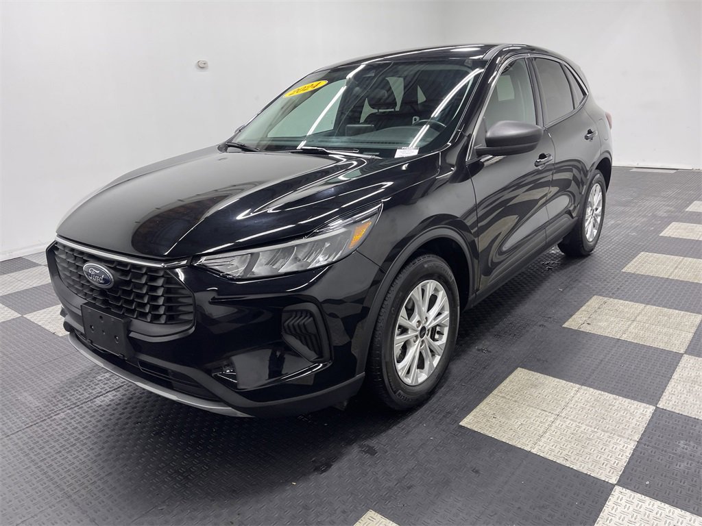 Used 2024 Ford Escape Active