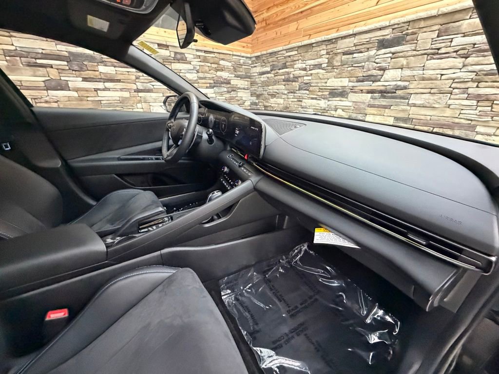 Certified 2024 Hyundai Elantra N image 13