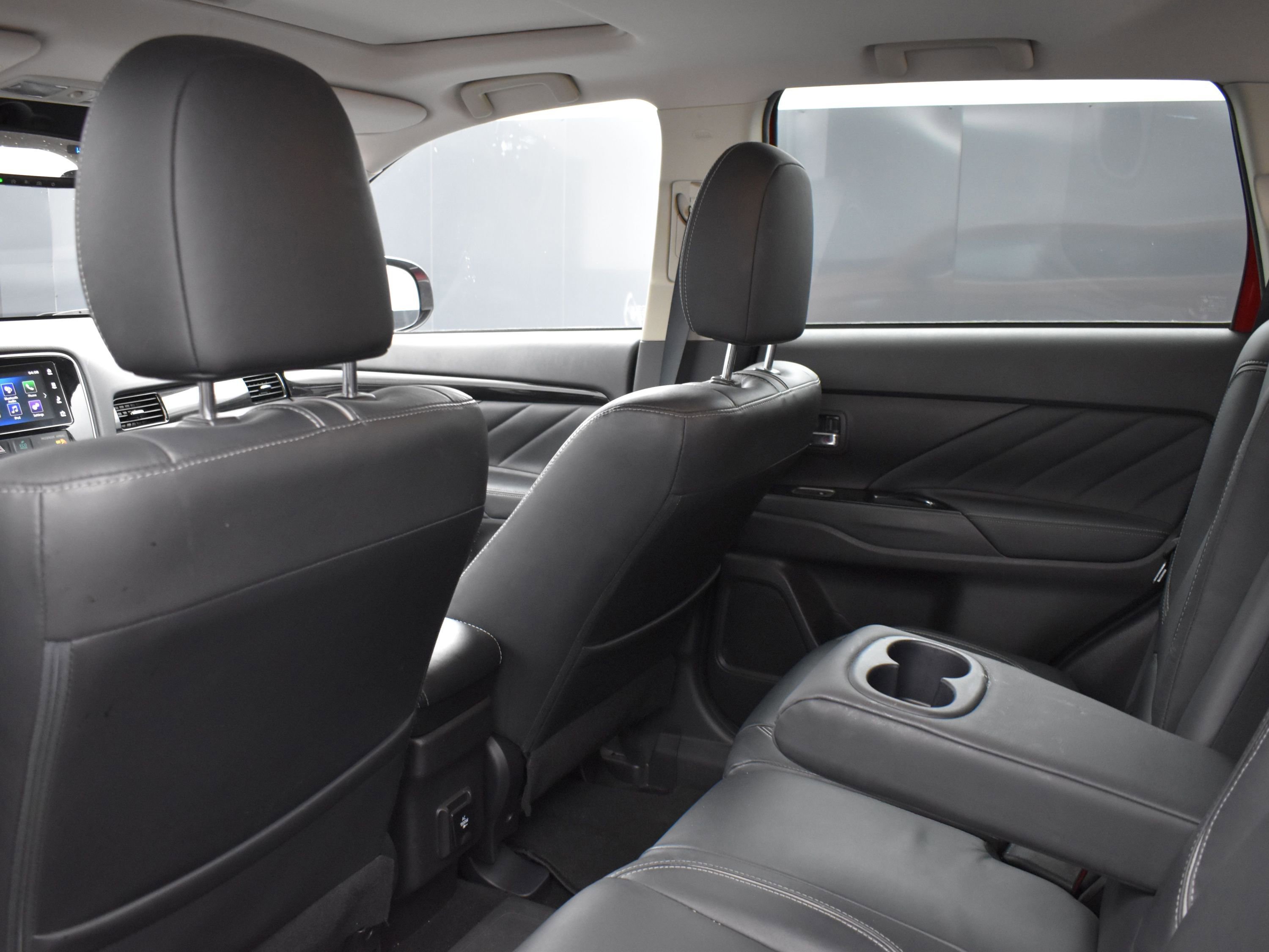 Used 2018 Mitsubishi Outlander GT image 9