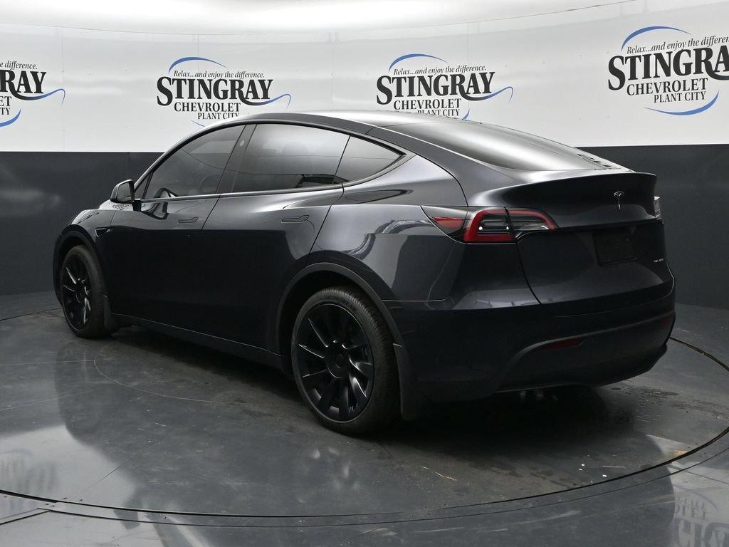 Used 2024 Tesla Model Y Long Range AWD/4WD image 5