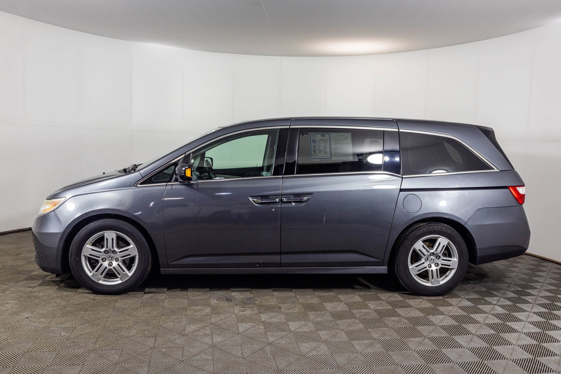 Used 2012 Honda Odyssey Touring image 23