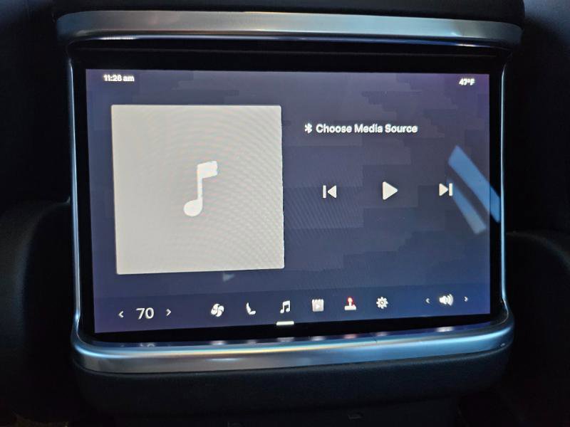 Used 2023 Tesla Model X image 59