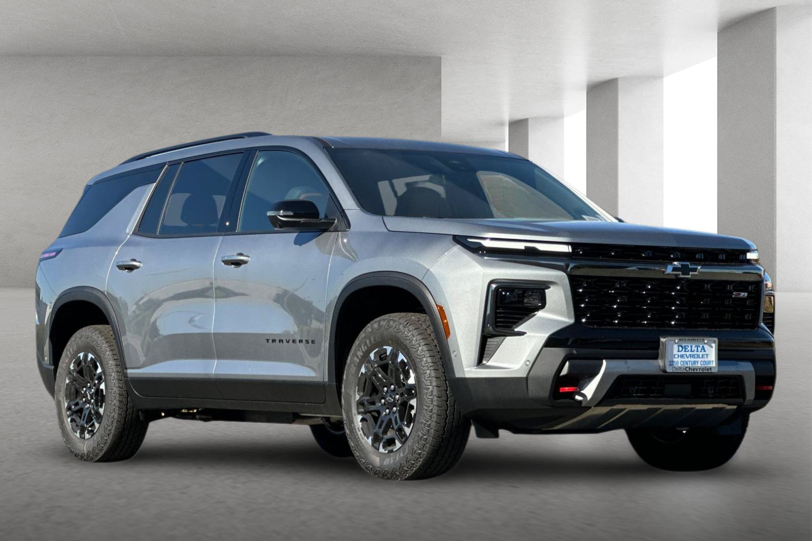 New 2027 Chevrolet Traverse Z71 w/ Enhanced Driving Package AWD/4WD image 1
