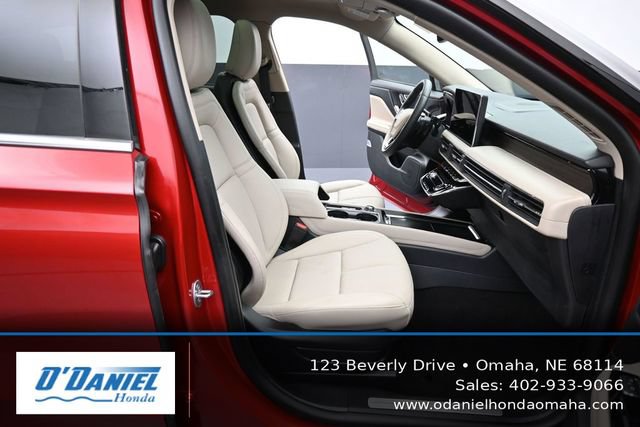 Used 2025 Lincoln Corsair Grand Touring AWD/4WD image 41