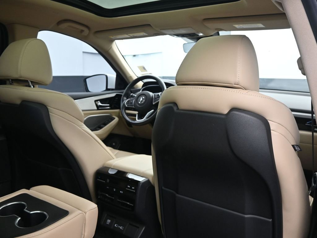 Used 2023 Acura MDX FWD w/ Technology Package image 15