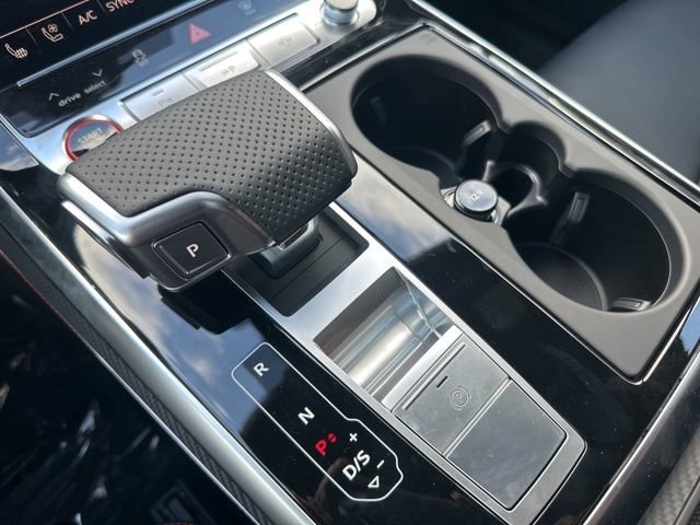 New 2026 Audi SQ7 Prestige AWD/4WD image 41