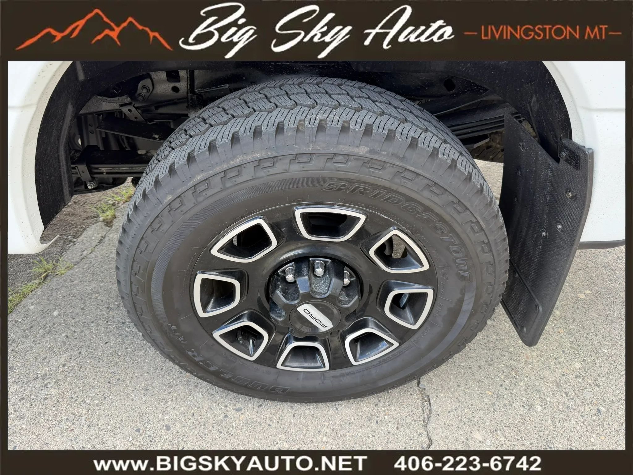 Used 2025 Ford F350 Platinum AWD/4WD image 10