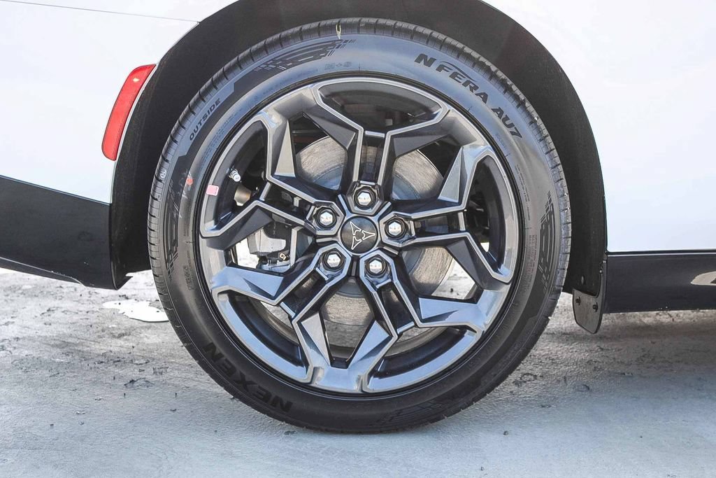 New 2026 Dodge Charger R/T w/ Blacktop Package AWD/4WD image 11