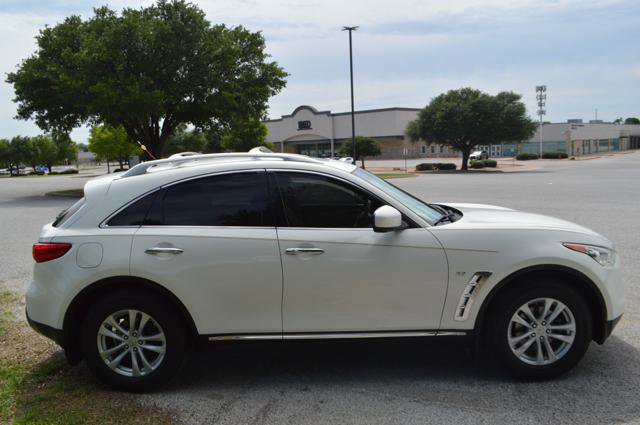 Used 2015 INFINITI QX70 2WD w/ Premium Package image 8