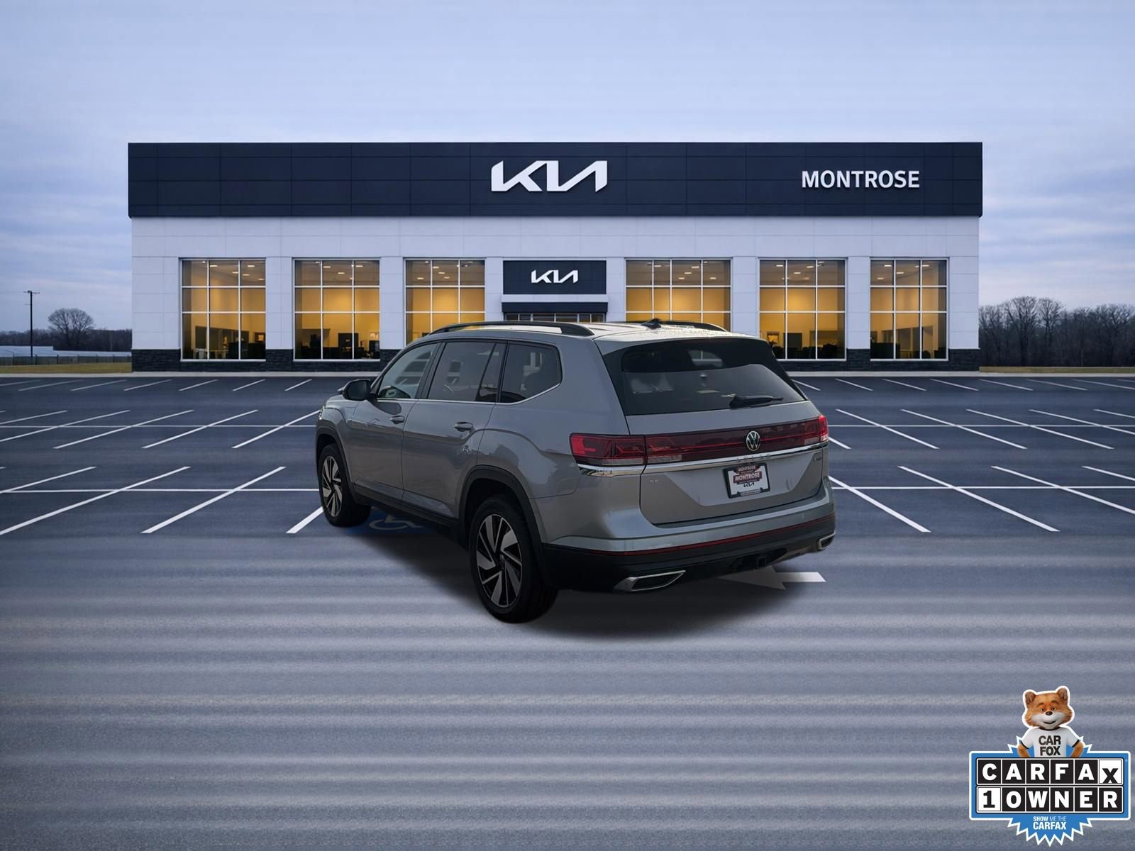 Used 2025 Volkswagen Atlas SE AWD/4WD image 7