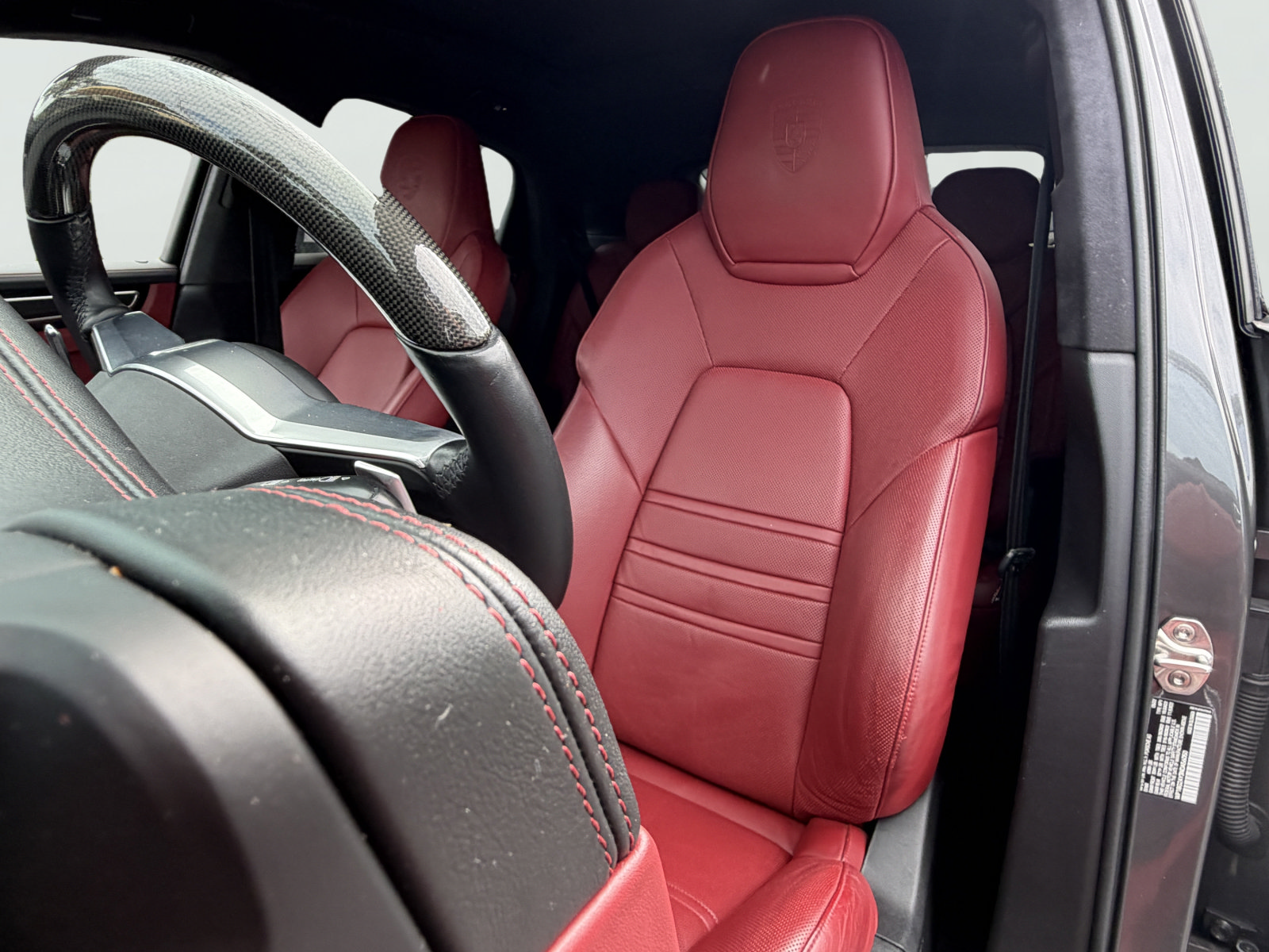 Certified 2022 Porsche Cayenne GTS AWD/4WD image 5